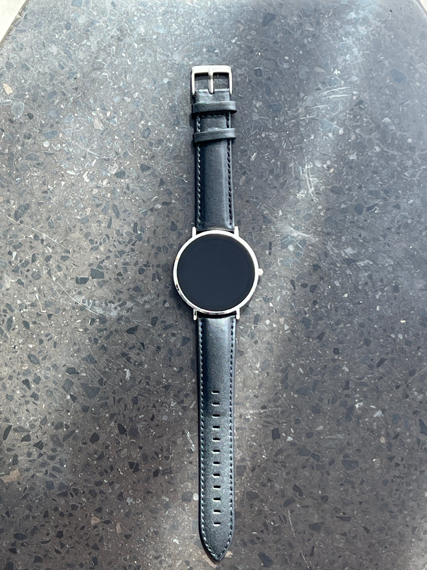 iZatch Smartwatch Schwarz